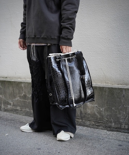 CAMIEL FORTGENS（カミエル フォートヘンス） ショルダーバッグ BUCKET