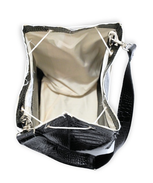 CAMIEL FORTGENS（カミエル フォートヘンス） ショルダーバッグ BUCKET