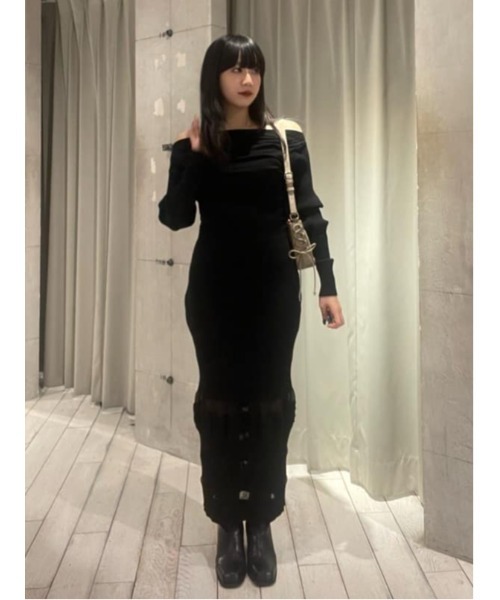 SLY（スライ） ワンピース OFF SHOULDER KNIT OP オフショルダー