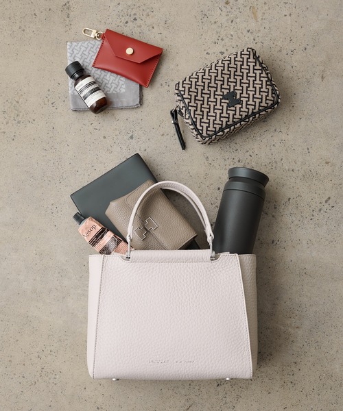 IACUCCI（イアクッチ） 2WAYバッグ FREE アイボリー レディース