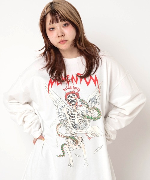 RNA（アールエヌエー） tシャツ M2626 MOMENTUM TOURロンT レディース