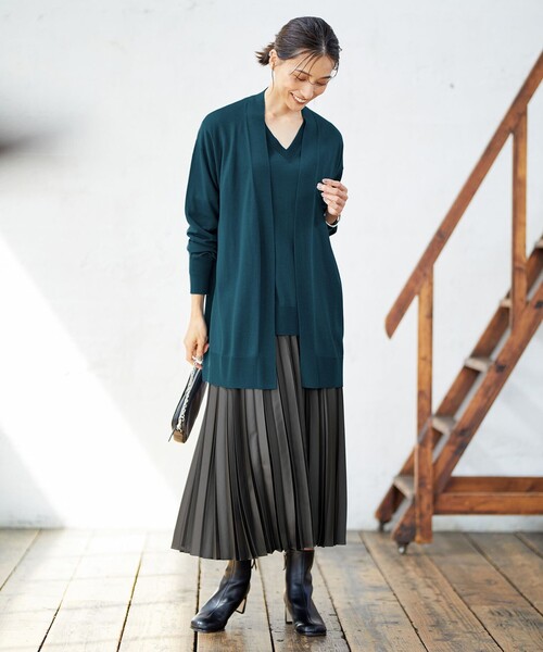 ICB ニット セーター 「洗える」 コンパクトウール Vネックプル