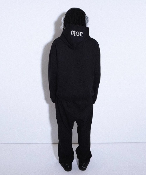 パーカー ストリートファッション HEAVEN CAN WAIT ヘヴンキャンウェイト Rhinestone Puff Print Skull Hoo ストリートファッション HEAVEN CAN WAIT ヘヴンキャンウェイト Rhinestone Puff Print Skull mind the XU Chikashitsu+，ネバーマインド エックスユー