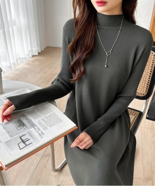 COCOMOMO ワンピース Aラインハイネックニットロングワンピース