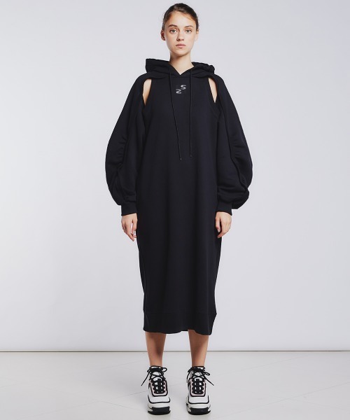 PATOU カットアウトジャージーミディワンピース 関税送料込 カットアウトタックワンピース[品番：MKSW0057529]｜EATME