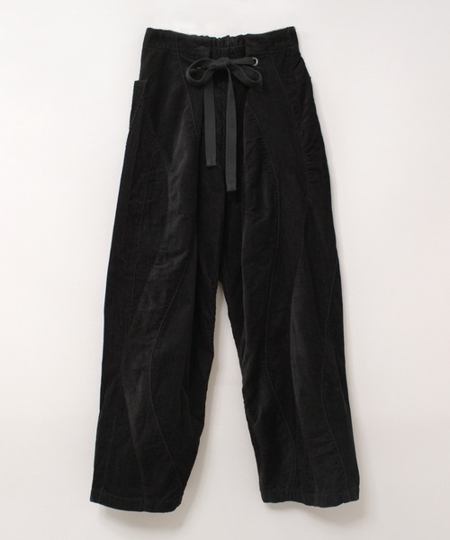 RNA（アールエヌエー） パンツ R4283 スパイラルシームタックパンツ