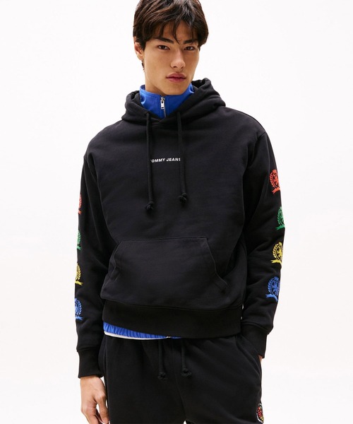 【すぐ届く】 JEANS リラックスバーシティクレストパーカー TOMMY JEANS トレーナー スウェット リラックスバーシティ