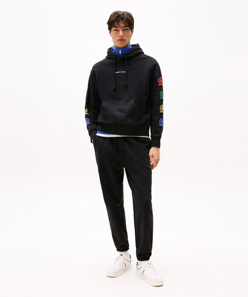 【すぐ届く】 JEANS リラックスバーシティクレストパーカー TOMMY JEANS トレーナー スウェット リラックスバーシティ