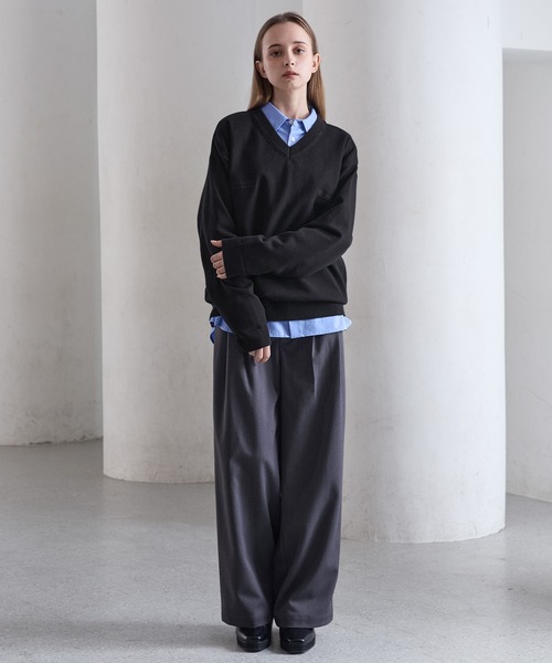 CLEL（クレイル） セーター ニット 「CLEL」Basic Embroidered V-Neck