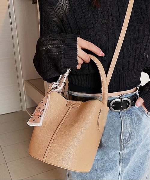 バゲットポシェットショルダーバッグ gossip!ロサンゼルス ショルダーバッグ バッグ 2WAYポシェット