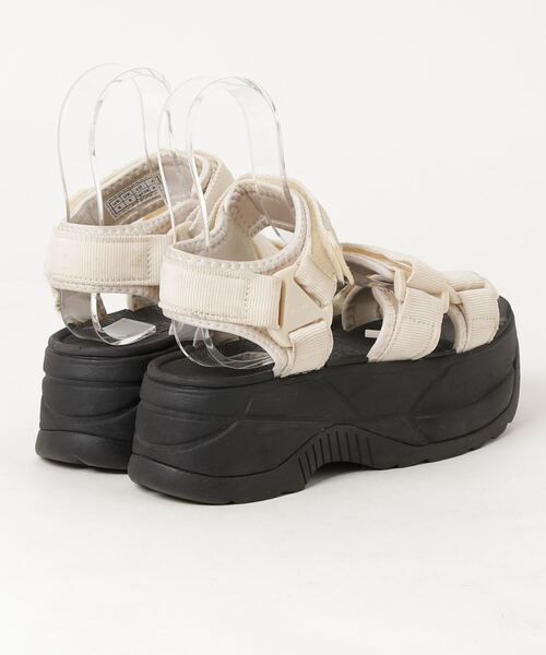 「SHAKA」 フラットサンダル 24cm ホワイト レディース_画像2