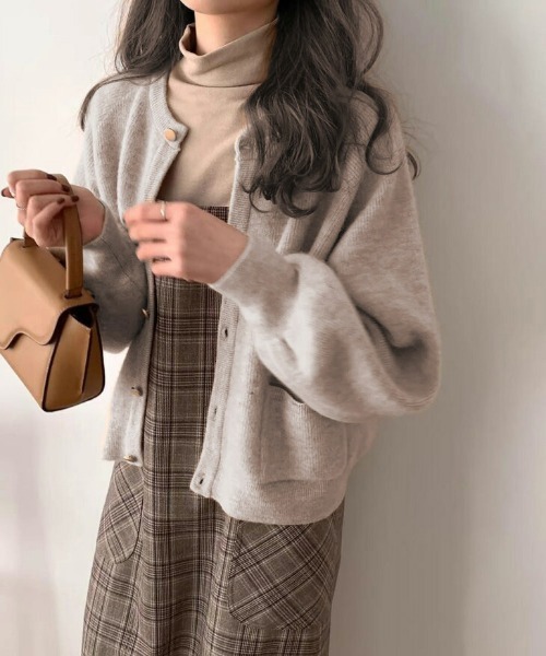 カーディガン ラウンドネック ゴールドボタン ニットカーディガン