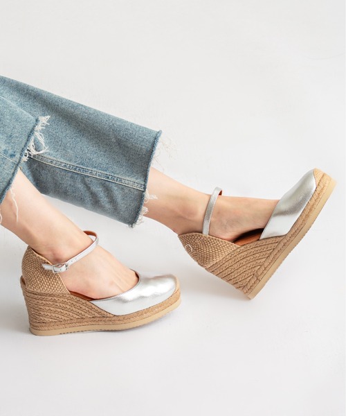 UNISA（ウニサ） 厚底 サンダル 「UNISA」ウェッジヒール サンダル