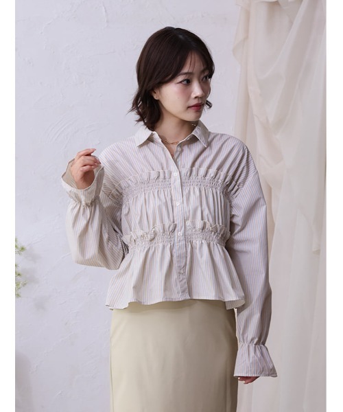 【新品】シャツ ブラウス ＜FLICKA＞コンビ フリルスリーブ プルオーバー FLICKA（フリッカ）の「＜FLICKA（フリッカ）＞コンビ フリルスリーブ