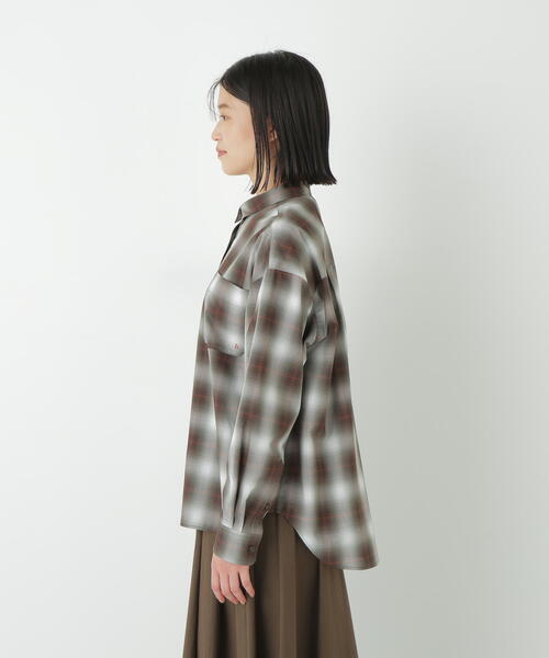 「human woman」 長袖シャツ MEDIUM ブラウン レディースの画像