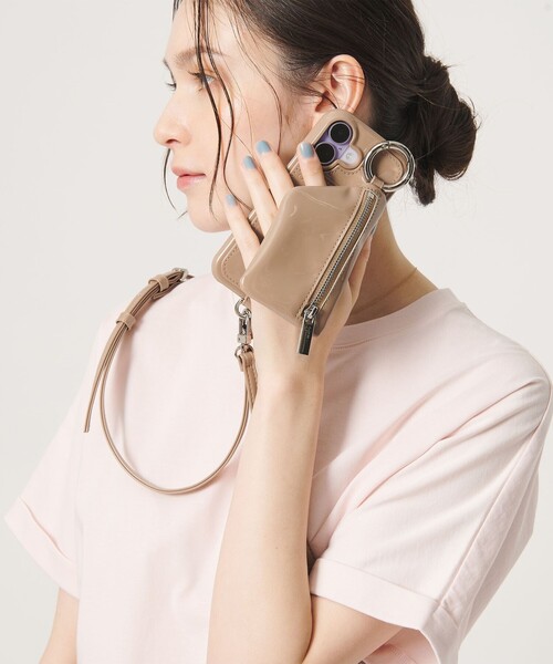 ajew（エジュー） スマホケース 「ajew」パテント iPhone17ケース
