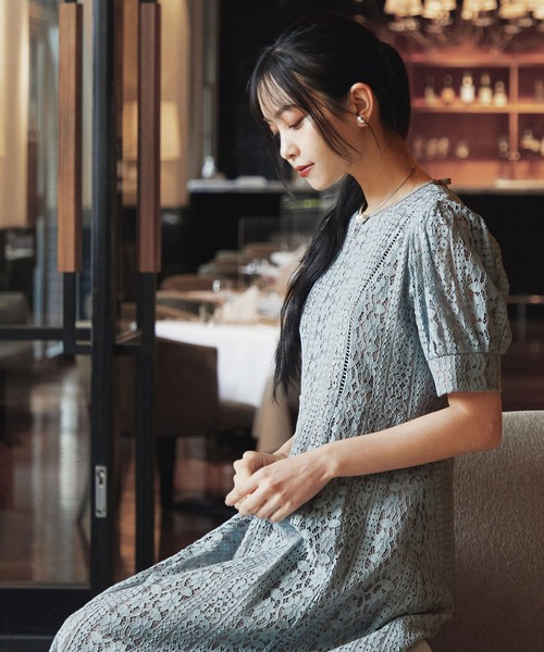 niana（ニアナ） ドレス ネックリボンストライプレース パーティー