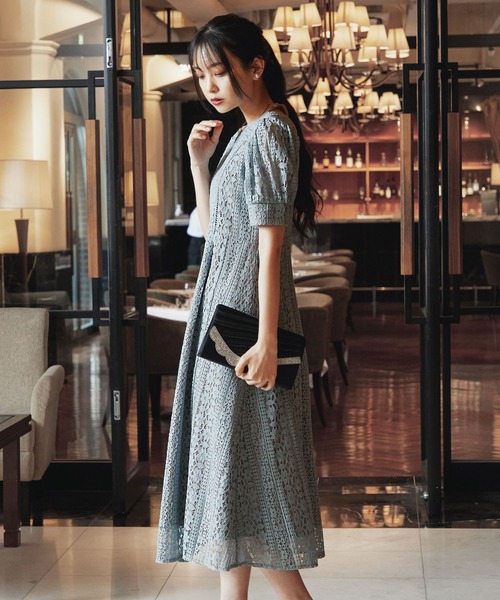 【美品】　niana　パーティードレス niana（ニアナ） ドレス ネックリボンストライプレース パーティー