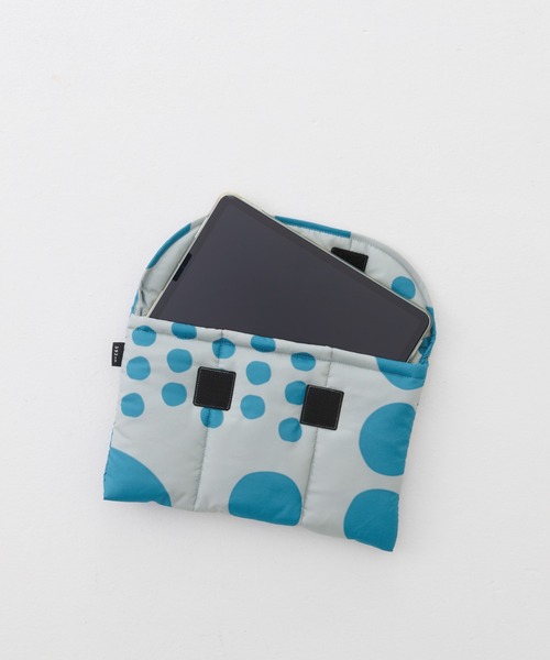 392 plus m タブレットケース Quilting Clutch Bag (S) - maru 731864