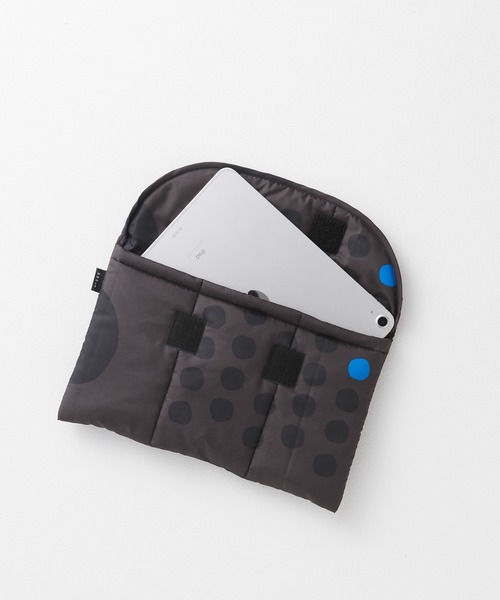 392 plus m タブレットケース Quilting Clutch Bag (S) - maru 731864