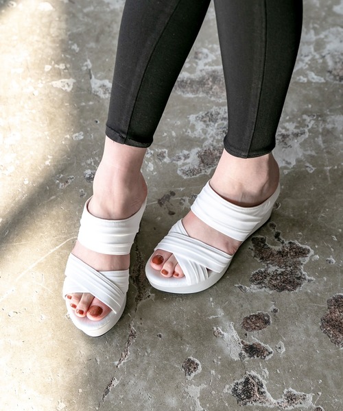 【ALDO】厚底☆フットベッドサンダル♪ 楽天市場】【今だけお得なSALE価格!】サンダル レディース