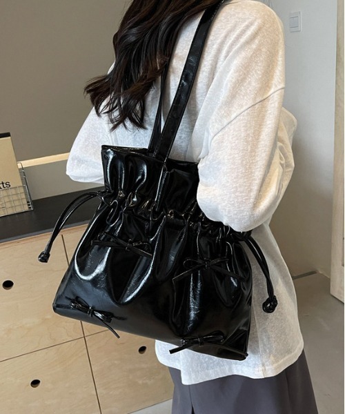 韓国デザイン 本革 ミニレザーハンドバッグ 巾着BAG ショルダー 楽天市場】トゥエンティーエイティー 20/80 TWENTY EIGHTY