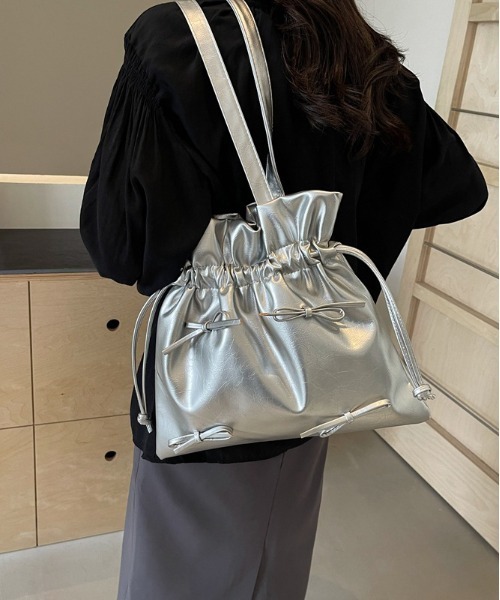 美品 サファリ掲載 20/80 2way レザー ショルダーバッグ 巾着 y2k FREE STYLISTS ショルダーバッグ バッグ Y2K リボン フェイク