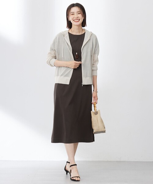 パーカー 「WEB限定カラーあり・洗える」SHEER LIGHT KNIT ラメ パーカー レディースの画像