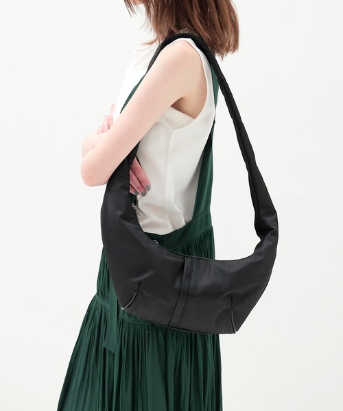 HVISK（ヴィスク） ショルダーバッグ バッグ HVISK / RUSH MATTE TWILL 