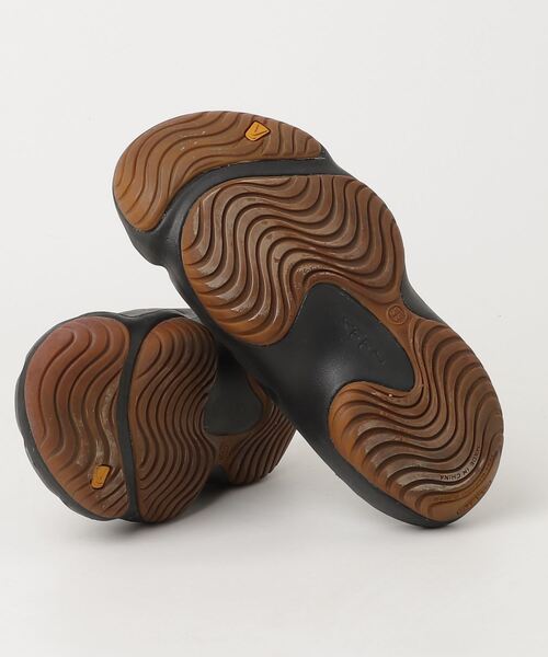 KEEN ヨギ YOGUI 27cm サンダル グラファイト 新品 KEEN ヨギ アーツ 27 サンダル グラファイト YOGUI ARTS