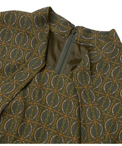 NEWYORKER（ニューヨーカー） ワンピース ビットプリント ボウタイ