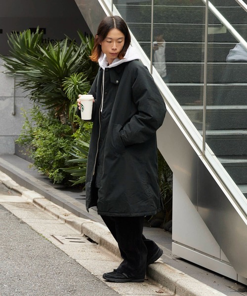 ダウンジャケット ダウン Barbour/バブア― PADDED EXMOOR COAT 中綿入り ラグランスリーブ パデッド エクスモア コートの画像