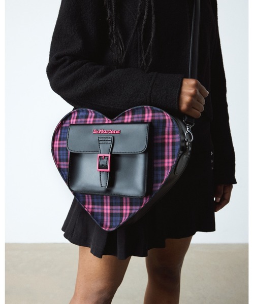 「Dr. Martens」 2WAYバッグ FREE ブラック レディースの画像