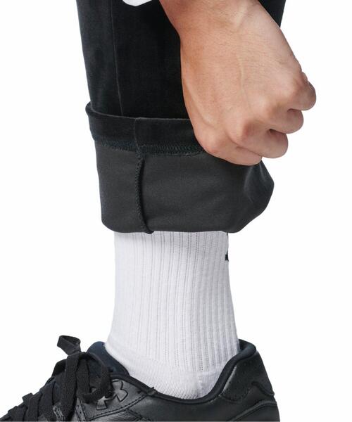 UNDER ARMOUR パンツ UAベロア パンツ（ライフスタイル/メンズ