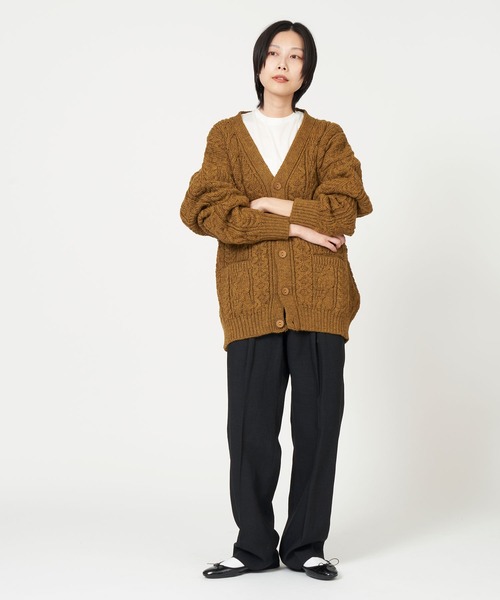 ニット セーター Aran Cable V Neck Cardigan Heavy レディース メンズ Kerrywoollenmills ニット セーター Aran Cable V Neck Cardigan