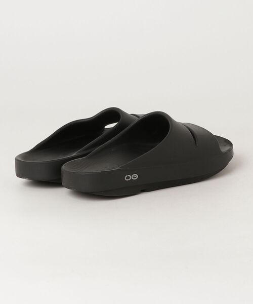 「OOFOS」 ビーチサンダル 24.0cm ブラック レディース_画像2