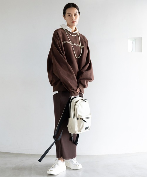 Elura（エルーラ） トレーナー スウェット 袖コンロゴスウェット