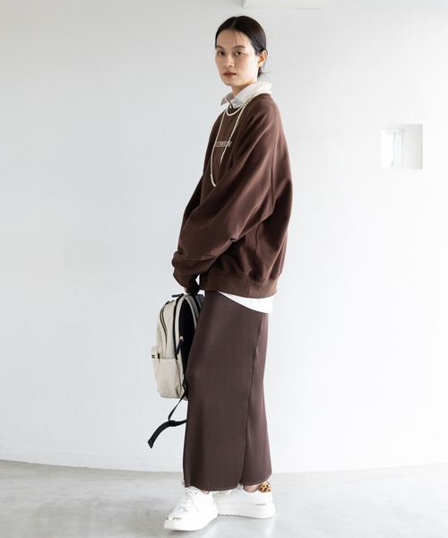 Elura（エルーラ） トレーナー スウェット 袖コンロゴスウェット