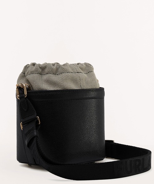 「FURLA」 ショルダーバッグ ONE SIZE 黒いこと レディース
