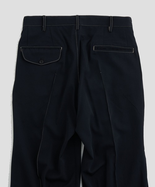 KHOKI（コッキ） スラックス 「KHOKI / コッキ」Pleat-detail pants