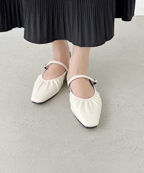 【新品未使用】フェイクレザー ストラップ バレエシューズ　パンプス バレエシューズ パンプス レディース ストラップ フラット