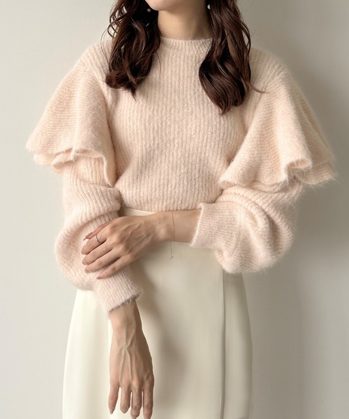 JUNOAH（ジュノア） ニット セーター ショート丈メランジ片畔フリル