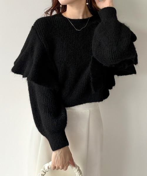 JUNOAH（ジュノア） ニット セーター ショート丈メランジ片畔フリル