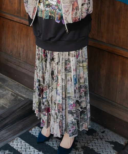 ScoLar スカート　Mサイズ新品 ScoLar スカート ScoLar/スカラー アートパネル柄SK : ZOZOTOWN
