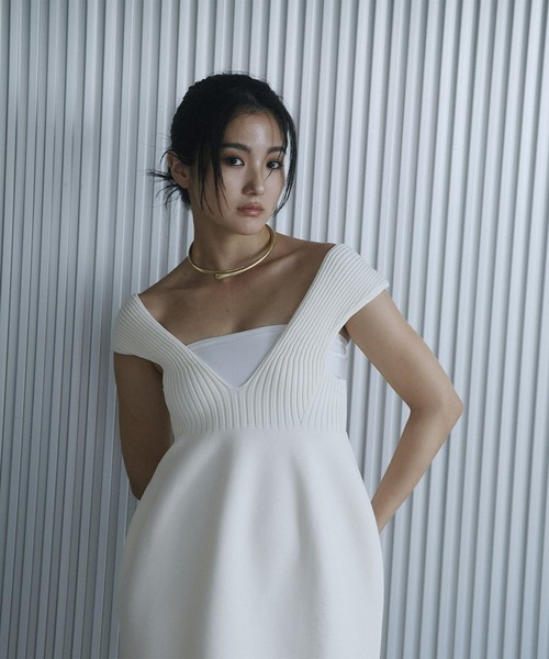 Donna Karan キーホールワンピース ダナキャランニューヨーク DKNY ☆$139 サテン素材ドルマン