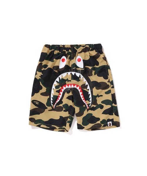 A BATHING APE（アベイシングエイプ） パンツ 1ST CAMO SHARK BEACH