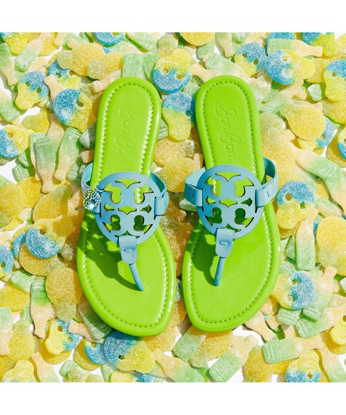 【関税送料込】Tory Burch ミラーサンダル** ミラー サンダル パテントレザー: レディース サンダル | Tory
