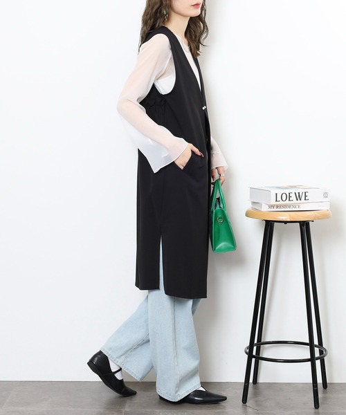 ベスト　ジレ　新品未使用品　タグ付き　フリル付き(取り外し可能) お値引き EGLANTINE（エグランティーヌ） ベスト ジレ バックフリルジレ