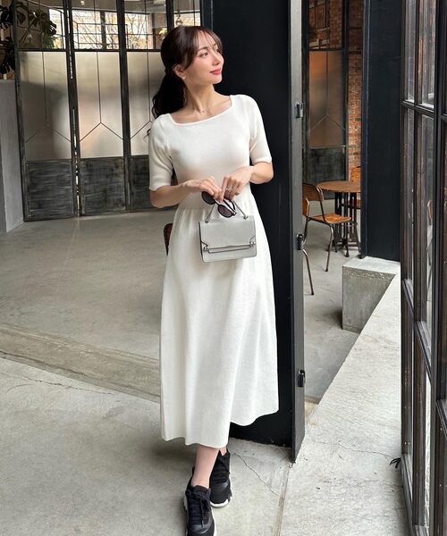 「KOBE LETTUCE」 半袖ワンピース S ブラック レディース_画像3