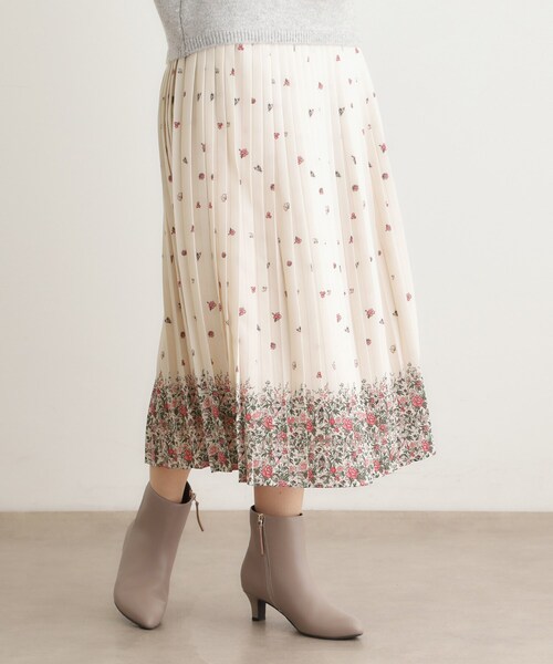 ローラ アシュレイ（LAURA ASHLEY）/【洗える／同柄アイテムあり】ライリー バタフライズ柄 プリーツスカート LAURA ASHLEY（ローラアシュレイ） スカート 「洗える／同柄アイテム